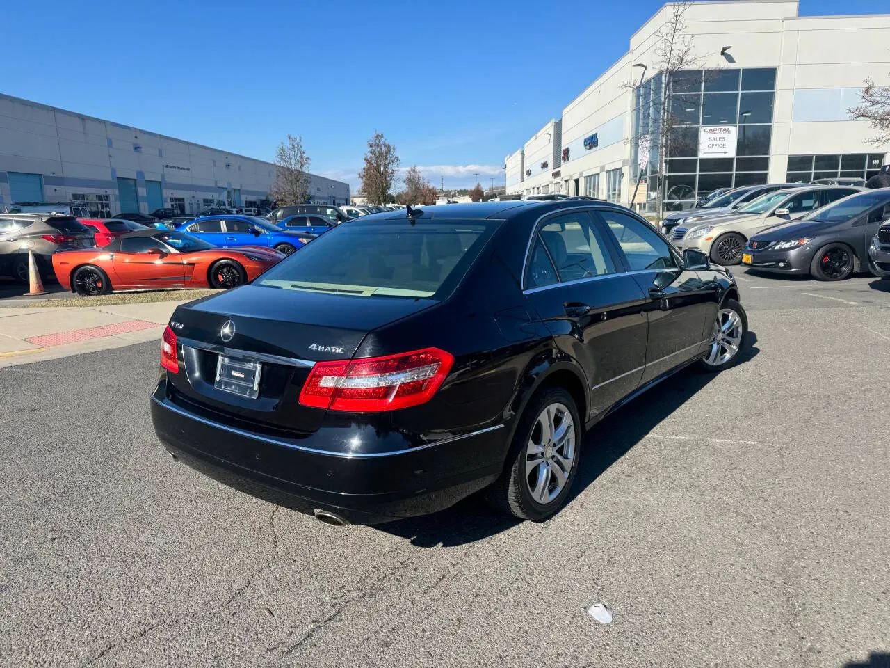 Used 2010 Mercedes-Benz E 350 4MATIC Sedan image 33