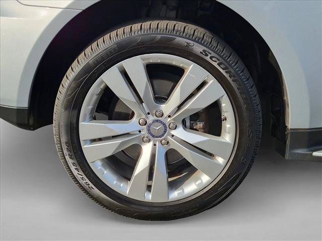 Used 2010 Mercedes-Benz ML 350 4MATIC image 24