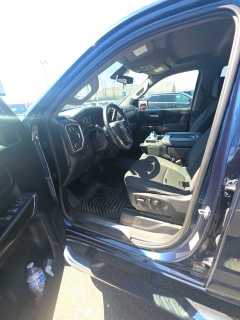 Used 2020 Chevrolet Silverado 1500 LT w/ All-Star Edition image 3