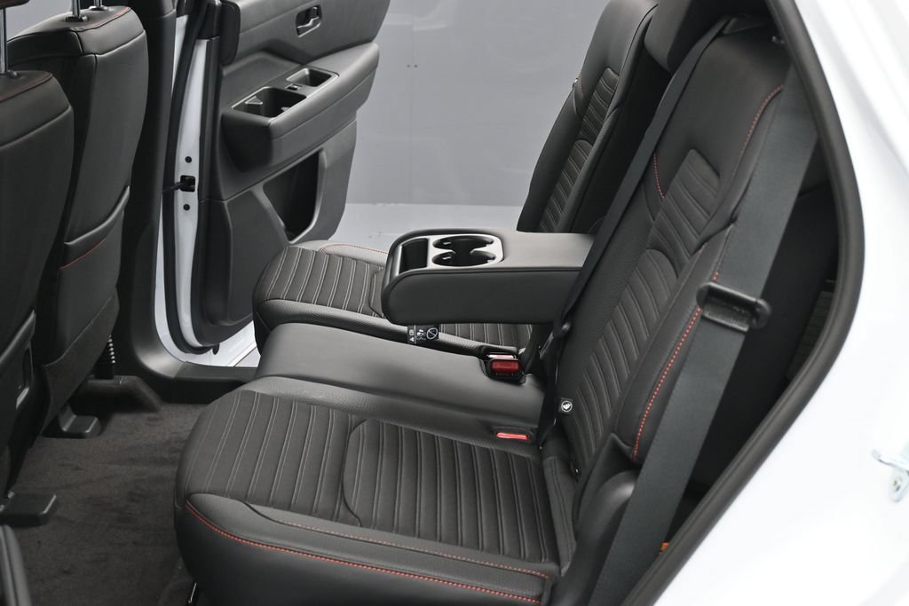 New 2026 Nissan Pathfinder Rock Creek AWD/4WD image 18