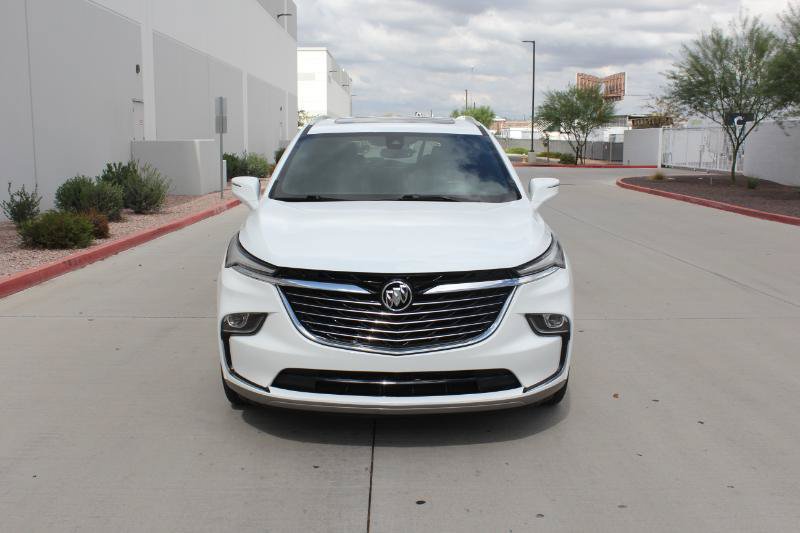 Used 2023 Buick Enclave Essence w/ Experience Buick Package FWD image 2