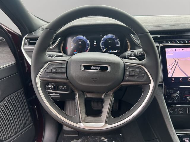 New 2025 Jeep Grand Cherokee L Limited image 10