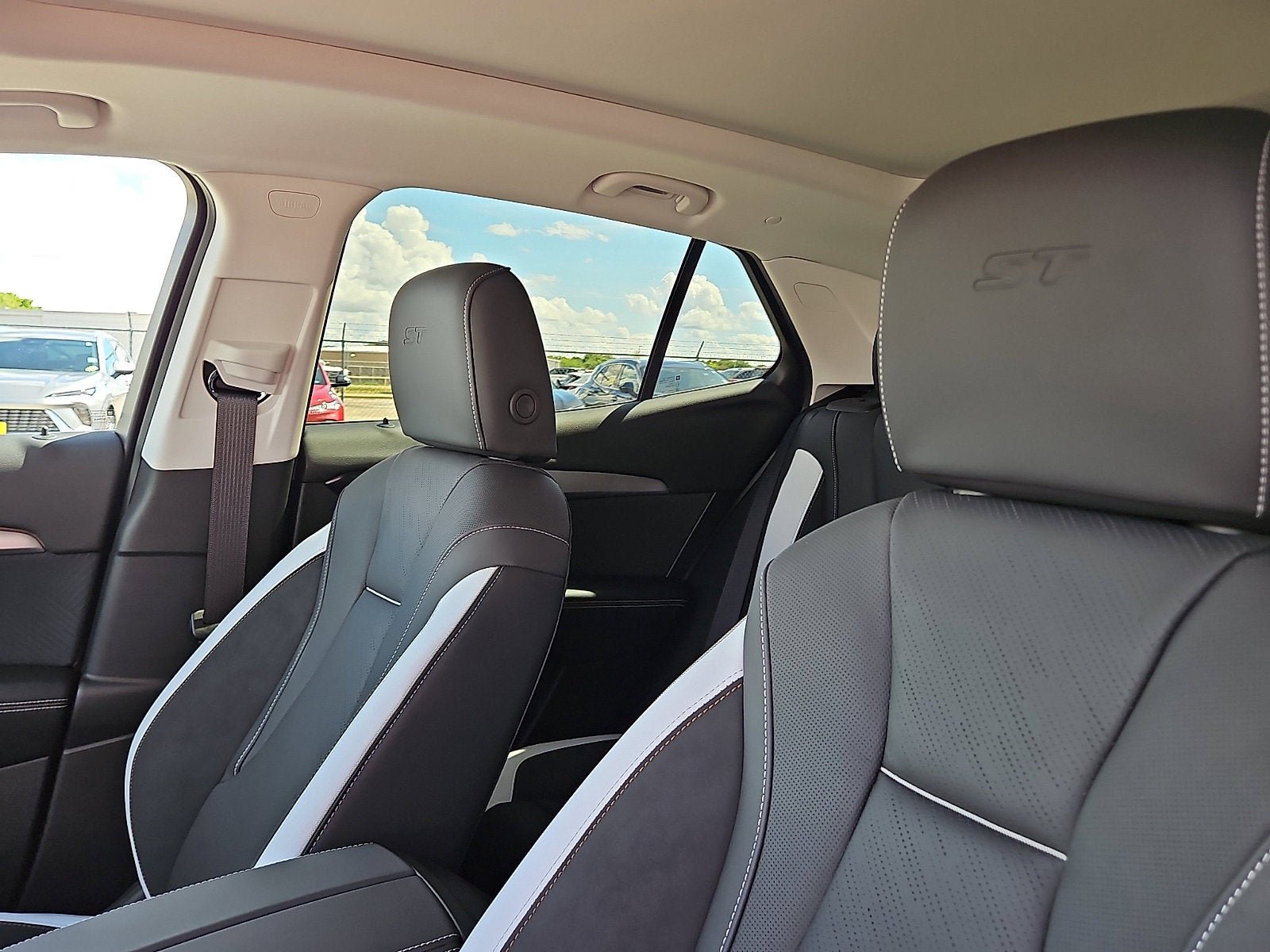 New 2026 Buick Envision Sport Touring AWD/4WD image 11