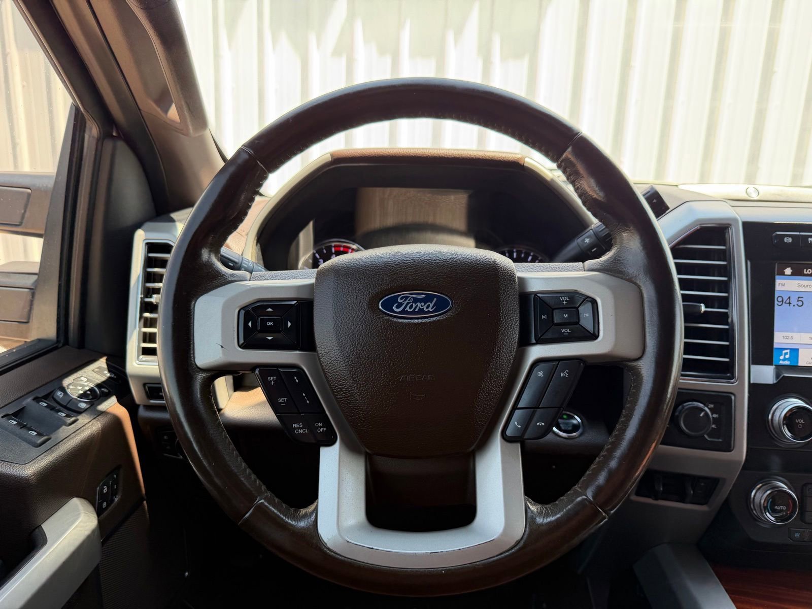 Used 2019 Ford F250 King Ranch w/ King Ranch Ultimate Package AWD/4WD image 11
