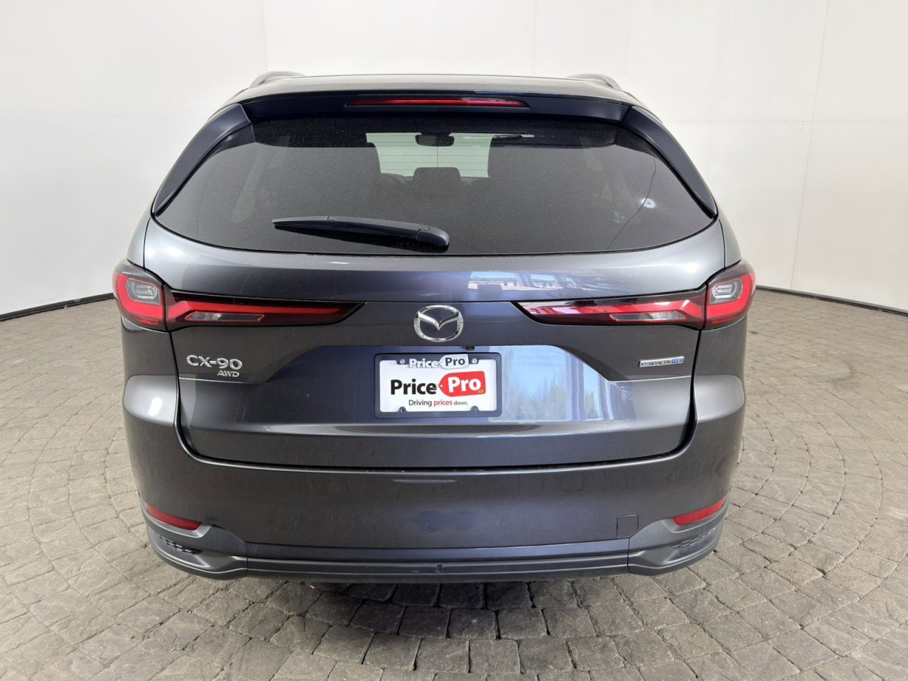 Used 2024 MAZDA CX-90 Plug-In Hybrid w/ Preferred AWD/4WD image 5