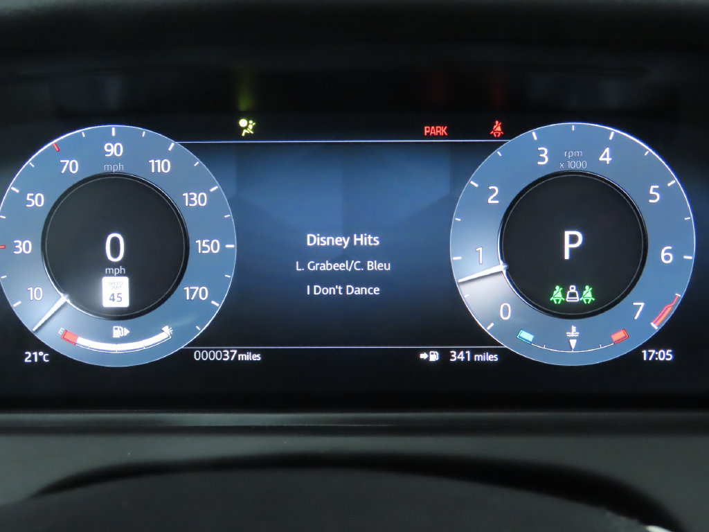 Used 2026 Land Rover Range Rover Velar S AWD/4WD image 33