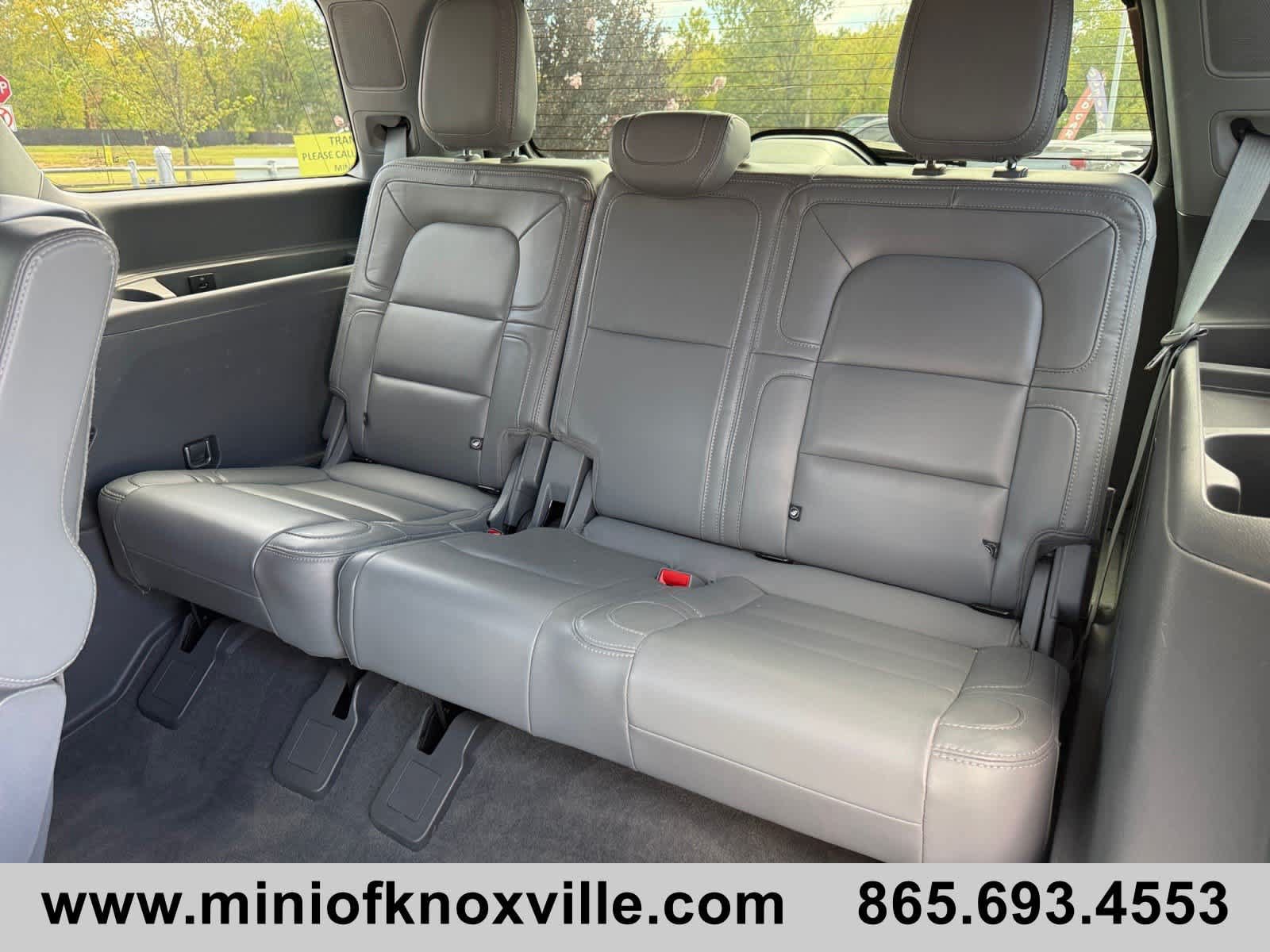 Used 2021 Lincoln Navigator Reserve w/ Luxury Package AWD/4WD image 16