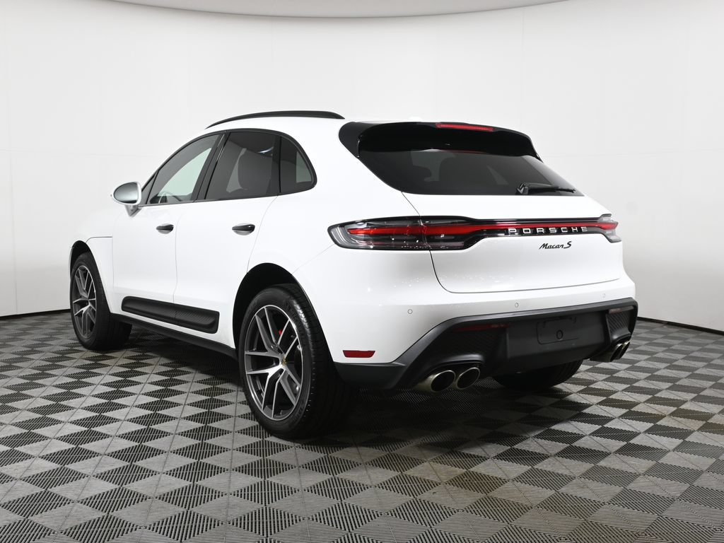 Used 2023 Porsche Macan S AWD/4WD image 3