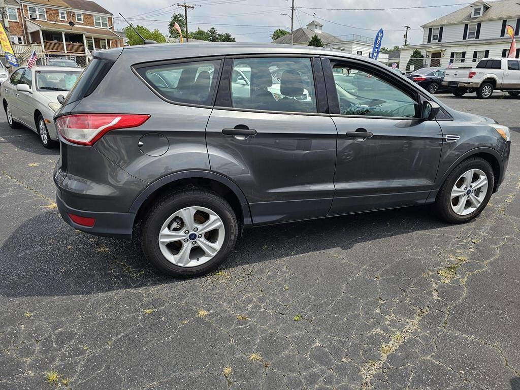 Used 2016 Ford Escape S image 3