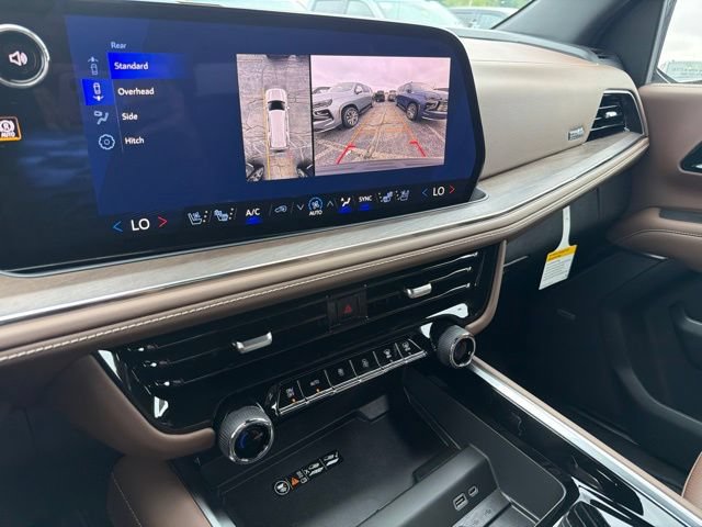 New 2026 Chevrolet Tahoe High Country AWD/4WD image 17