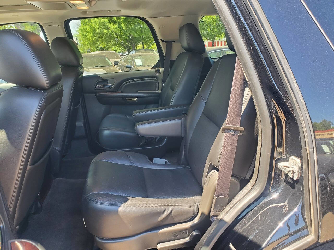 Used 2014 Cadillac Escalade Premium image 14