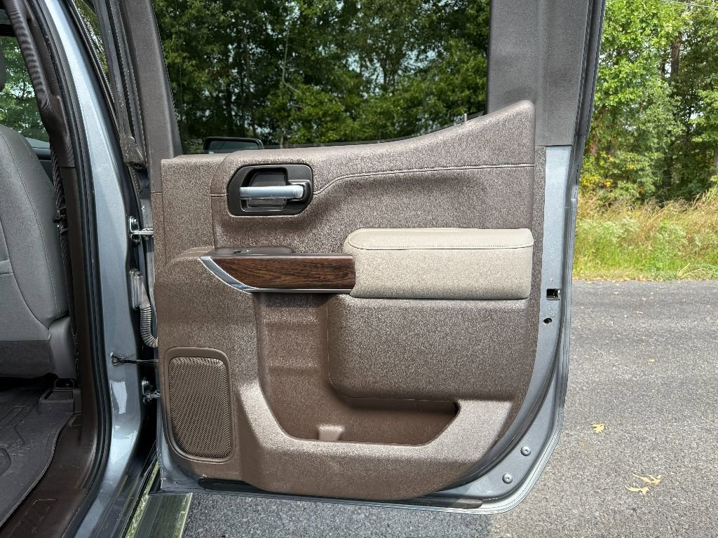 Used 2020 GMC Sierra 1500 SLT w/ SLT Premium Package image 28