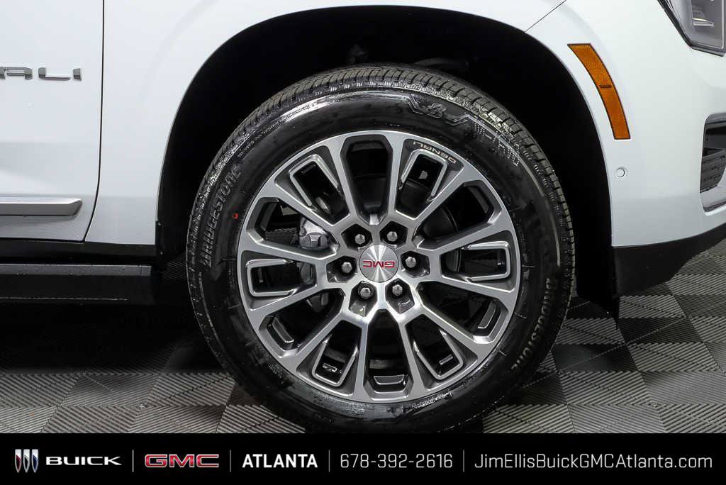 New 2026 GMC Yukon XL Denali w/ Sun & Power Step Package AWD/4WD image 41