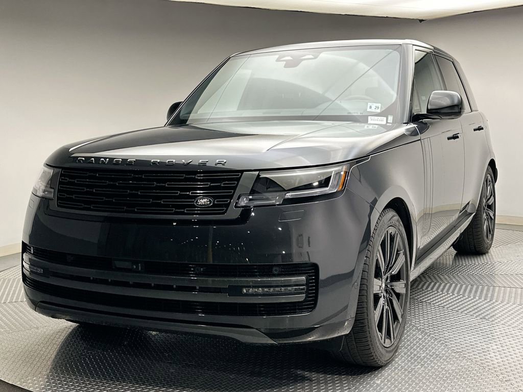 Used 2025 Land Rover Range Rover SE