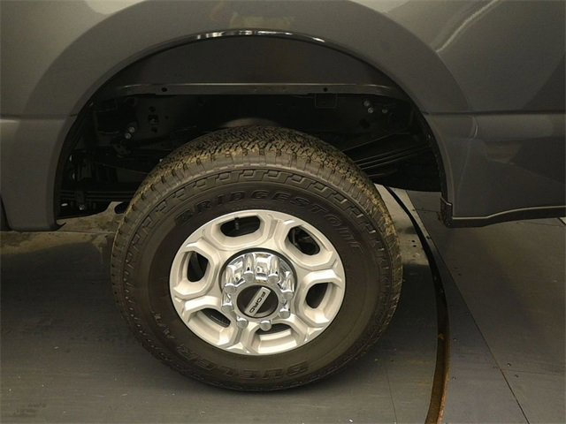 New 2026 Ford F350 XLT w/ FX4 Off-Road Package image 9