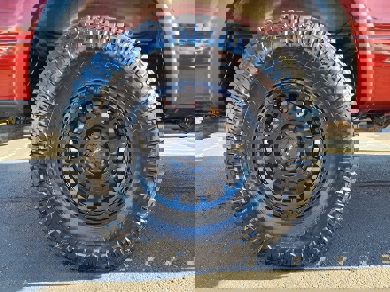 Used 2014 Ford F150 FX4 w/ Equipment Group 402A Luxury AWD/4WD image 22