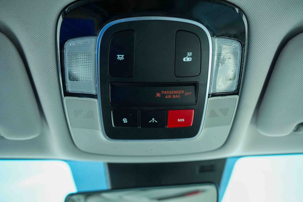 Used 2023 Hyundai Sonata Blue FWD image 37