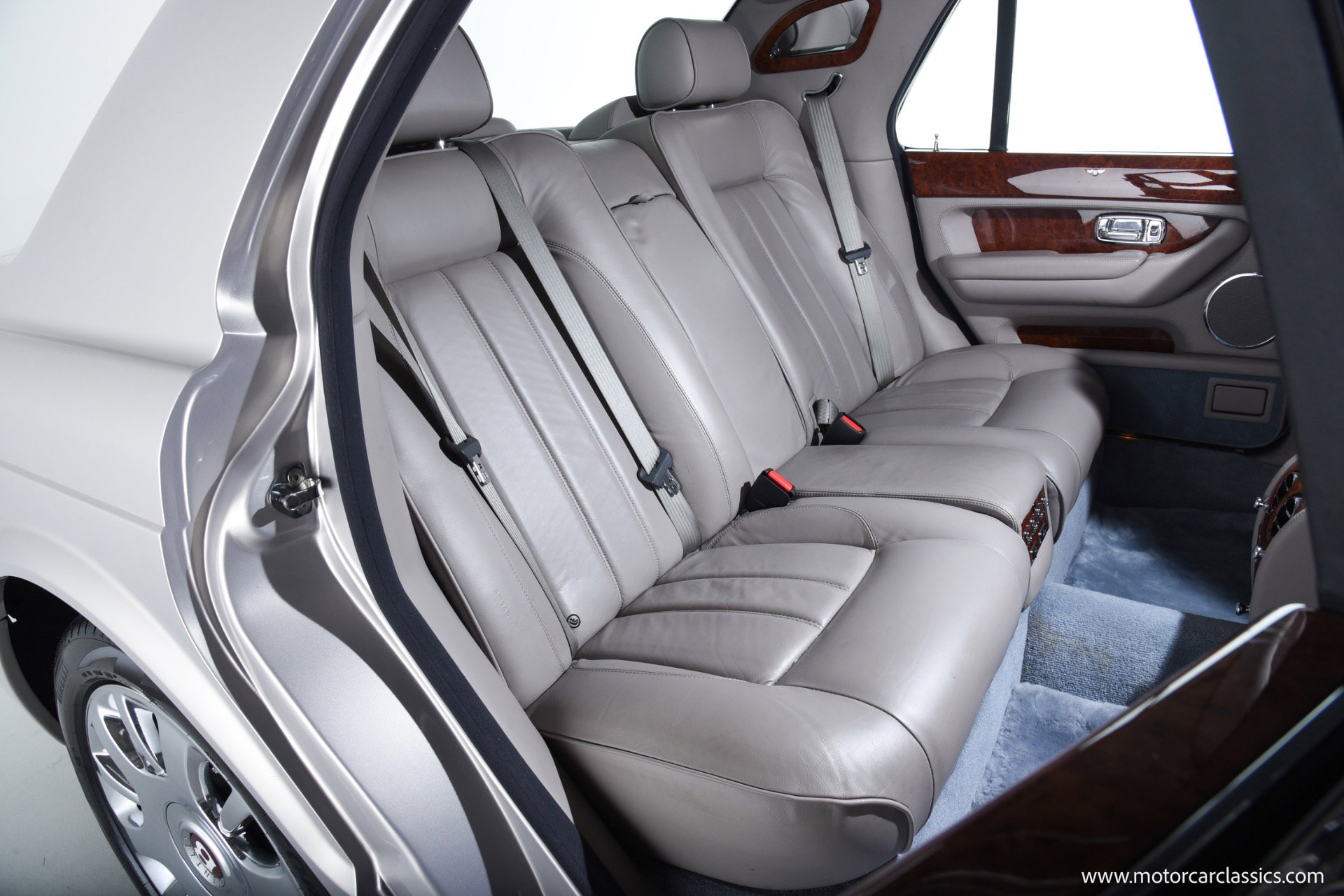 Used 2005 Bentley Arnage R image 36