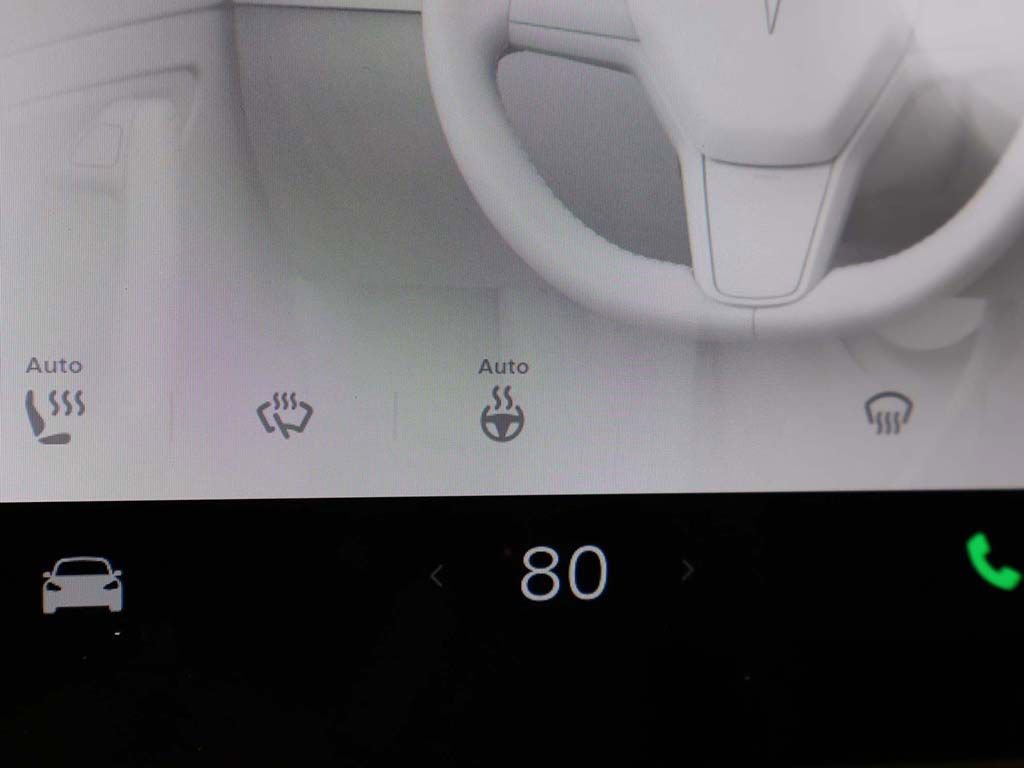 Used 2024 Tesla Model Y Long Range image 50