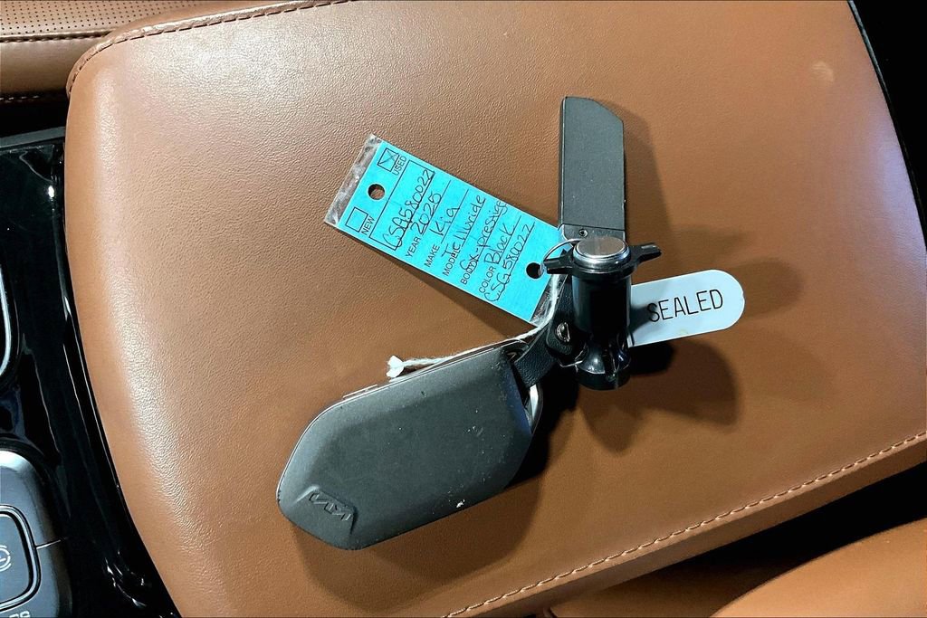 Used 2025 Kia Telluride SX Prestige X-Line image 13