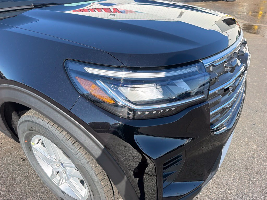 New 2027 Ford Explorer Active AWD/4WD image 11