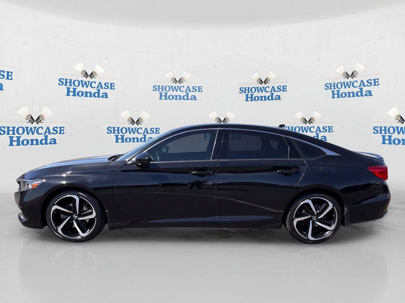 Certified 2022 Honda Accord Sport image 4
