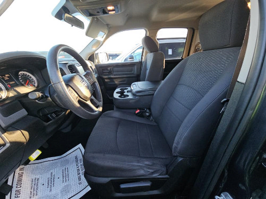 Used 2019 RAM 1500 Express AWD/4WD image 4