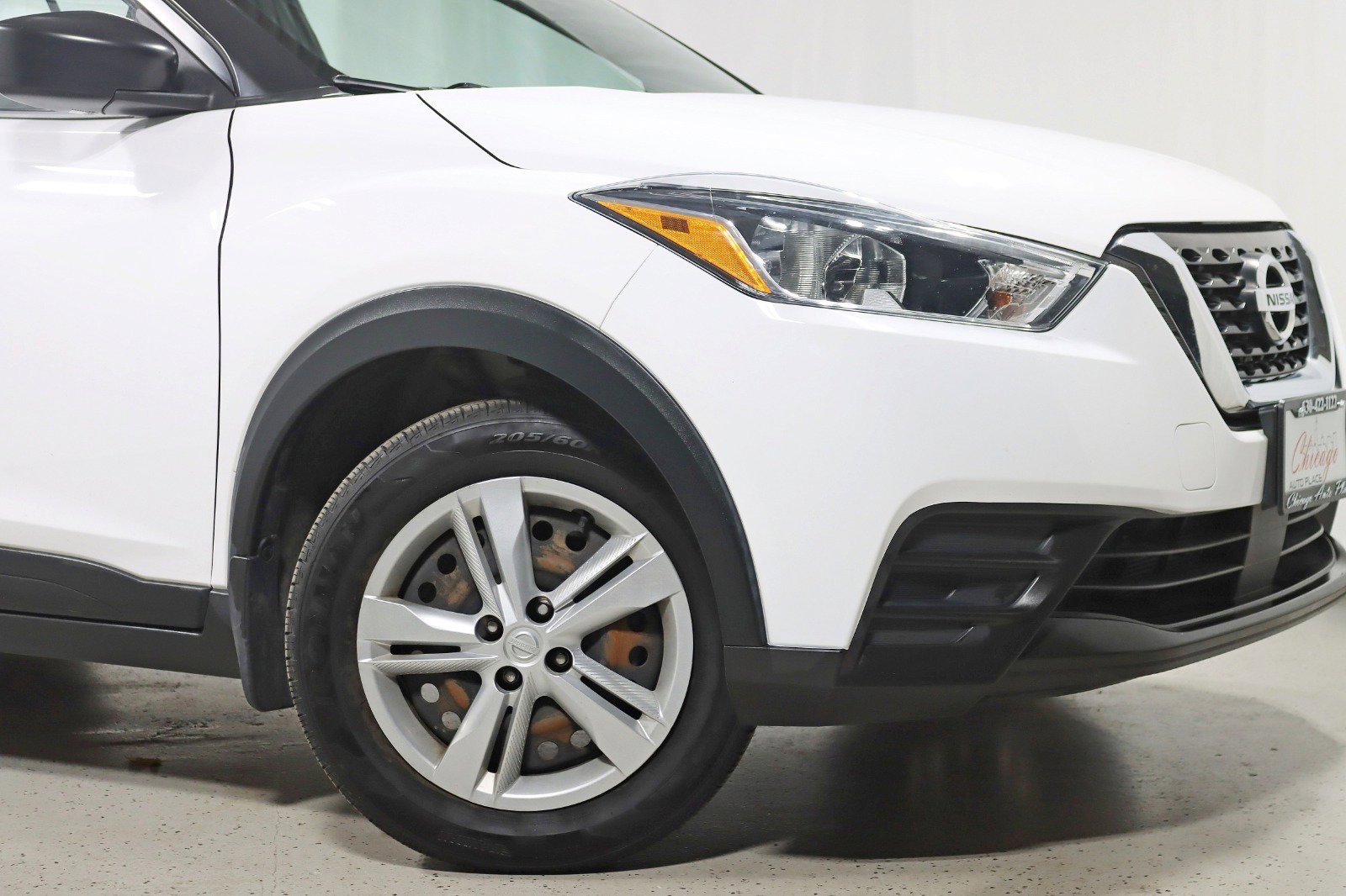 Used 2020 Nissan Kicks S image 5