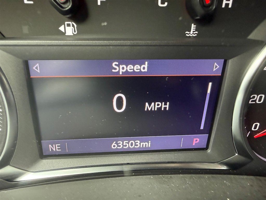 Used 2022 GMC Terrain SLT w/ Tech Package AWD/4WD image 11