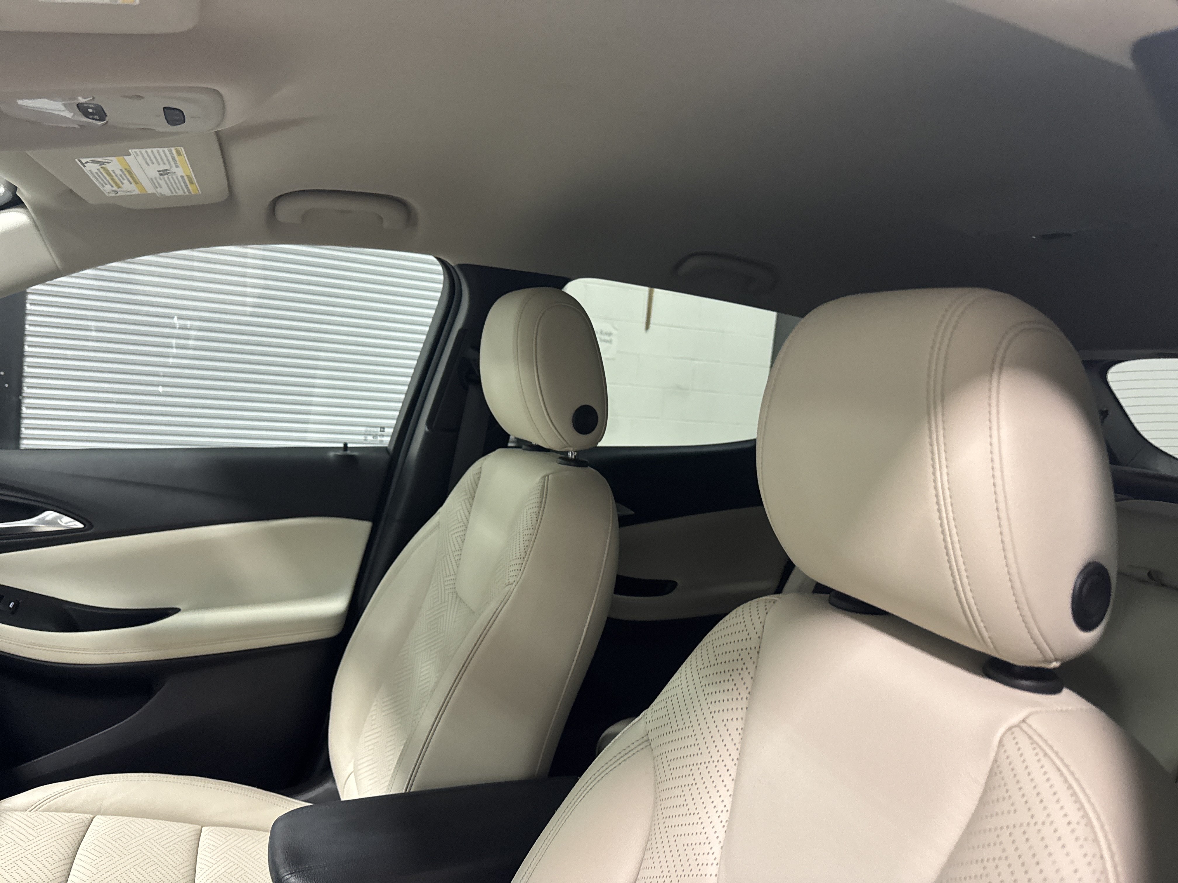 Used 2021 Buick Encore GX Essence w/ Advanced Technology Package AWD/4WD image 12