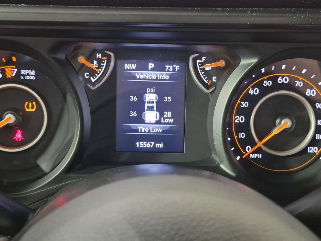 Used 2025 Jeep Gladiator Sport AWD/4WD image 19