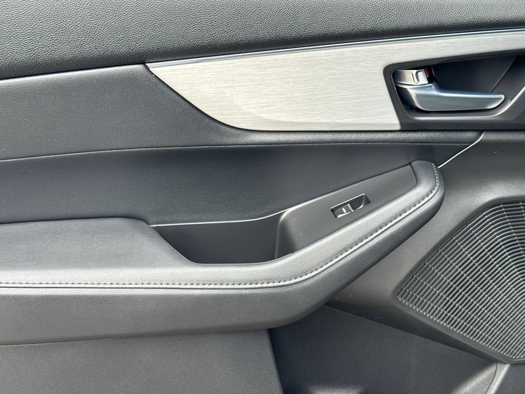 Used 2023 Acura MDX SH-AWD image 22