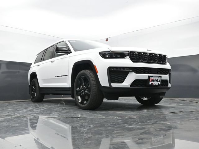New 2026 Jeep Grand Cherokee L Limited w/ Limited Altitude Package AWD/4WD image 59