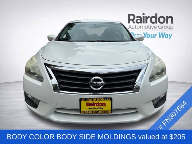 Used 2015 Nissan Altima 2.5 S FWD image 2