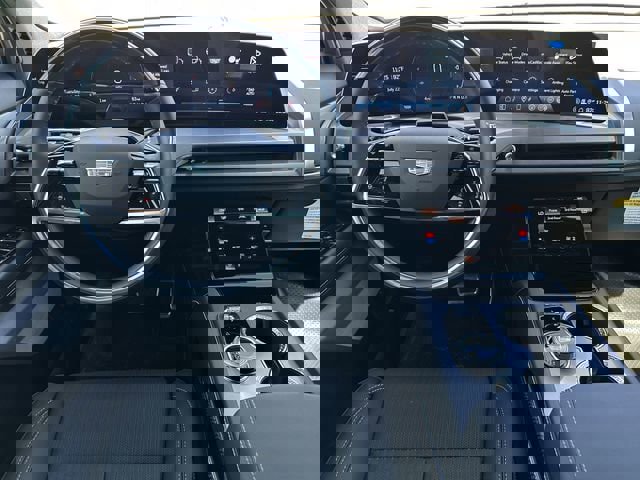 New 2026 Cadillac Vistiq Luxury image 12