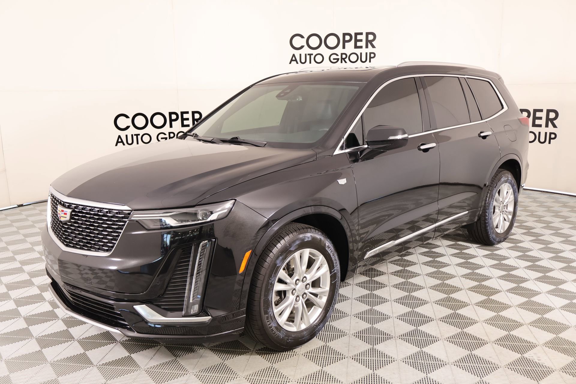 Used 2024 Cadillac XT6 Luxury AWD/4WD image 10