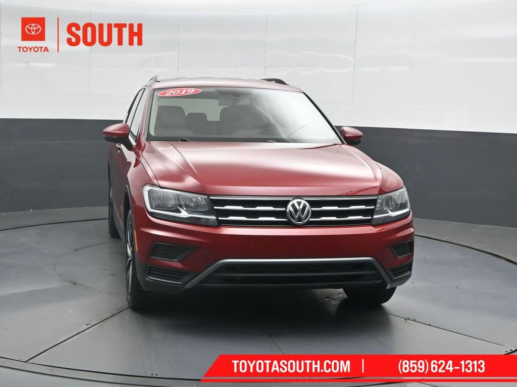 Used 2019 Volkswagen Tiguan SE AWD/4WD image 5