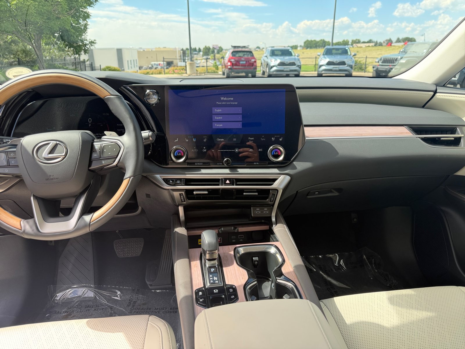 Used 2025 Lexus RX 350 Premium Plus w/ Convenience Package AWD/4WD image 19