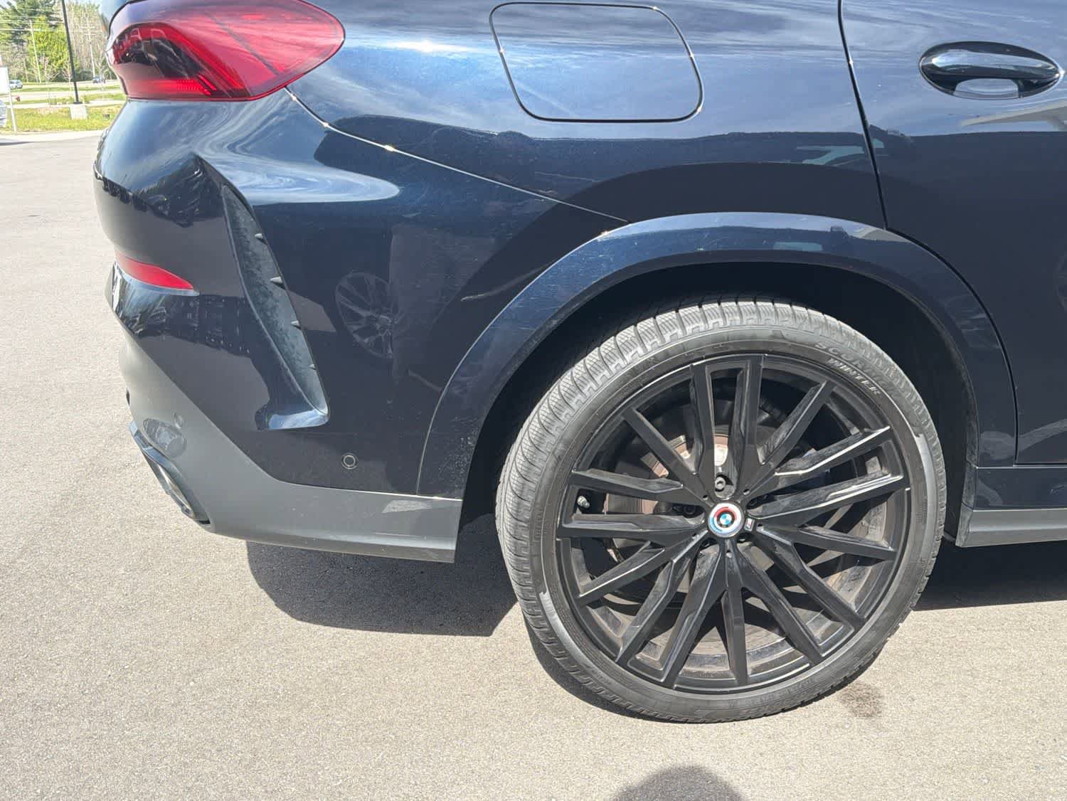 Certified 2023 BMW X6 M50i w/ Executive Package AWD/4WD image 7