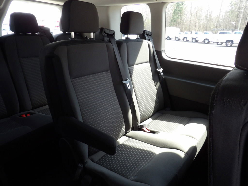 Used 2023 Ford Transit 350 XLT RWD image 34