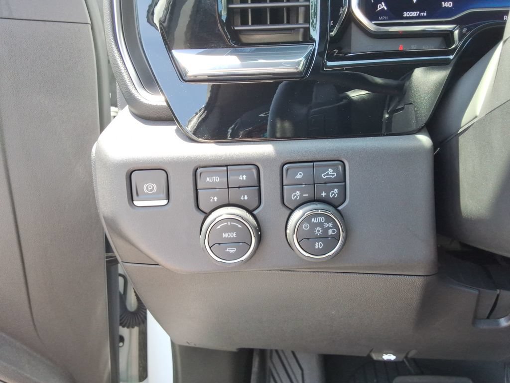 Certified 2024 Chevrolet Silverado 1500 LT Trail Boss w/ LT Trail Boss Premium Package AWD/4WD image 36
