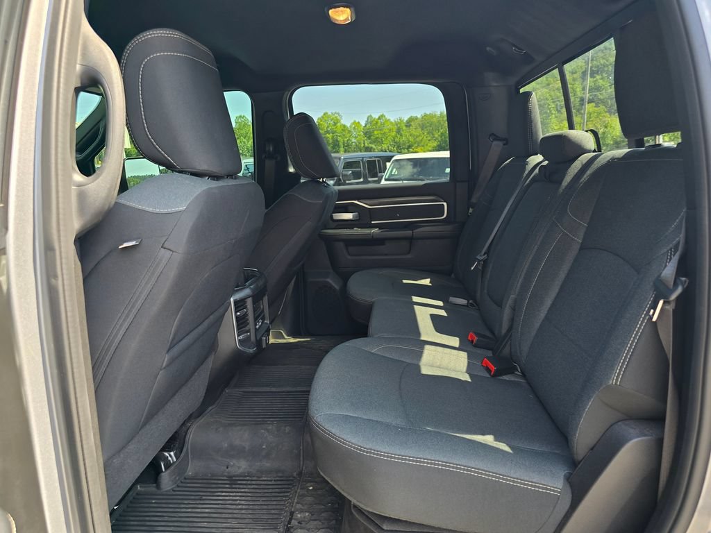Used 2022 RAM 2500 Big Horn w/ Level B Equipment Group AWD/4WD image 11