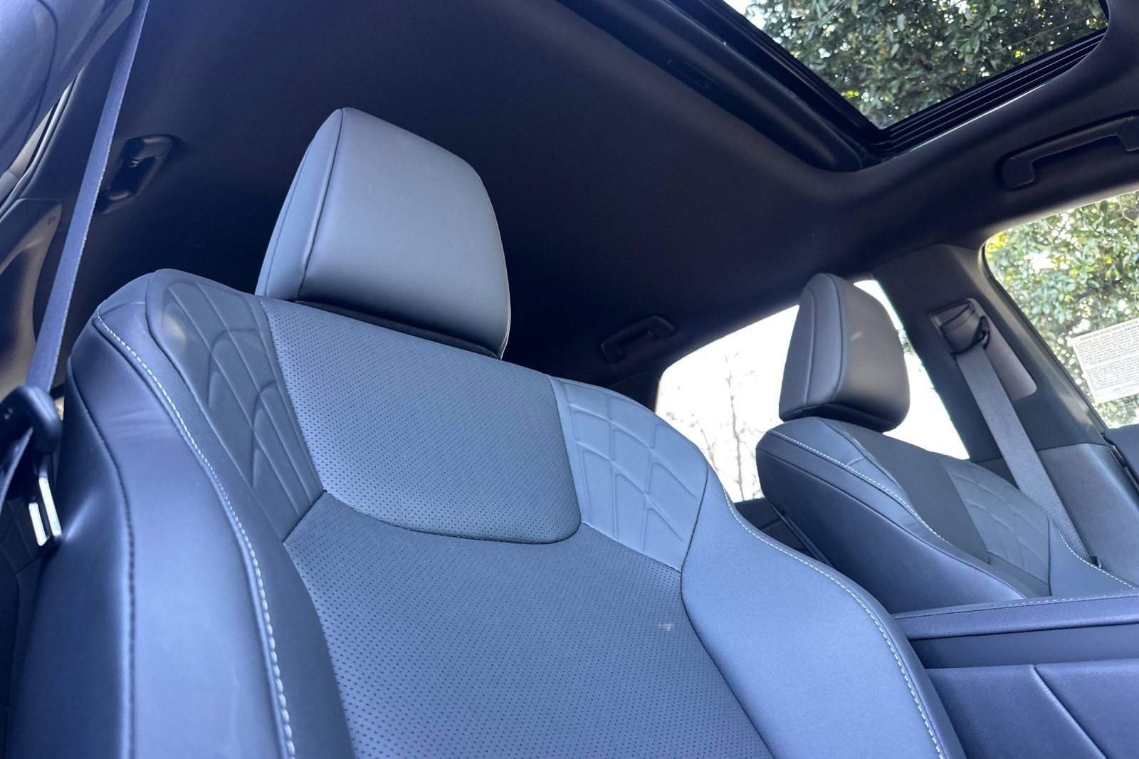 Certified 2026 Lexus RX 350 FWD w/ Accessory Package (Z1) image 21