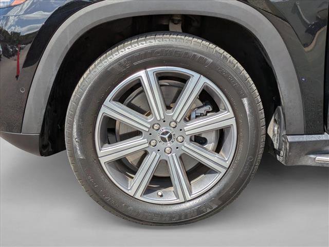 Used 2022 Mercedes-Benz GLS 450 4MATIC image 29