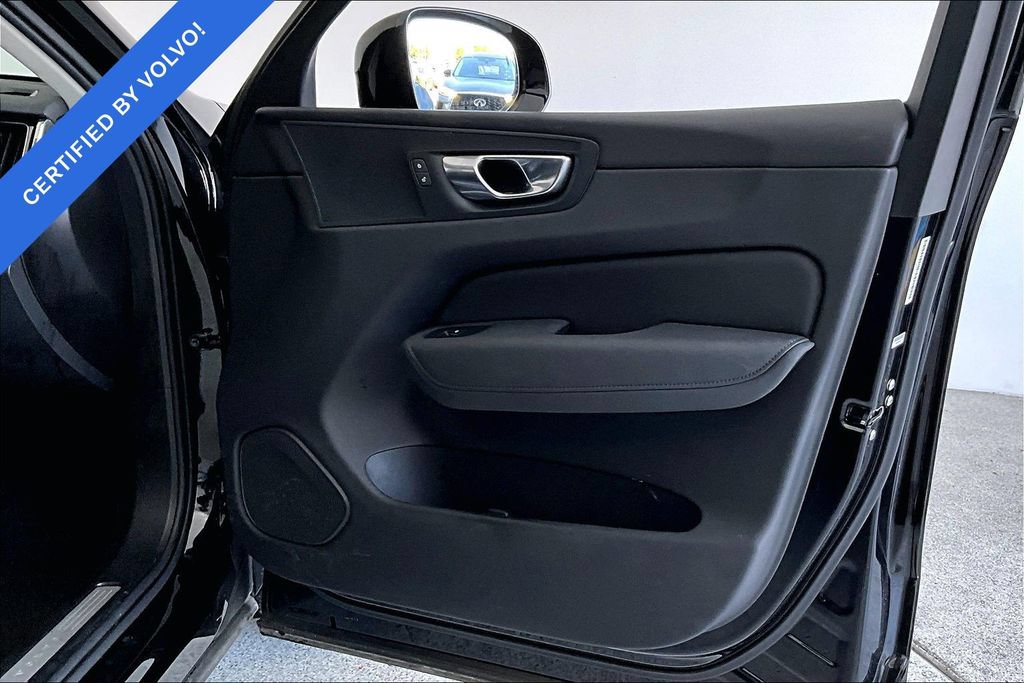 Certified 2026 Volvo XC60 B5 Plus AWD/4WD image 22