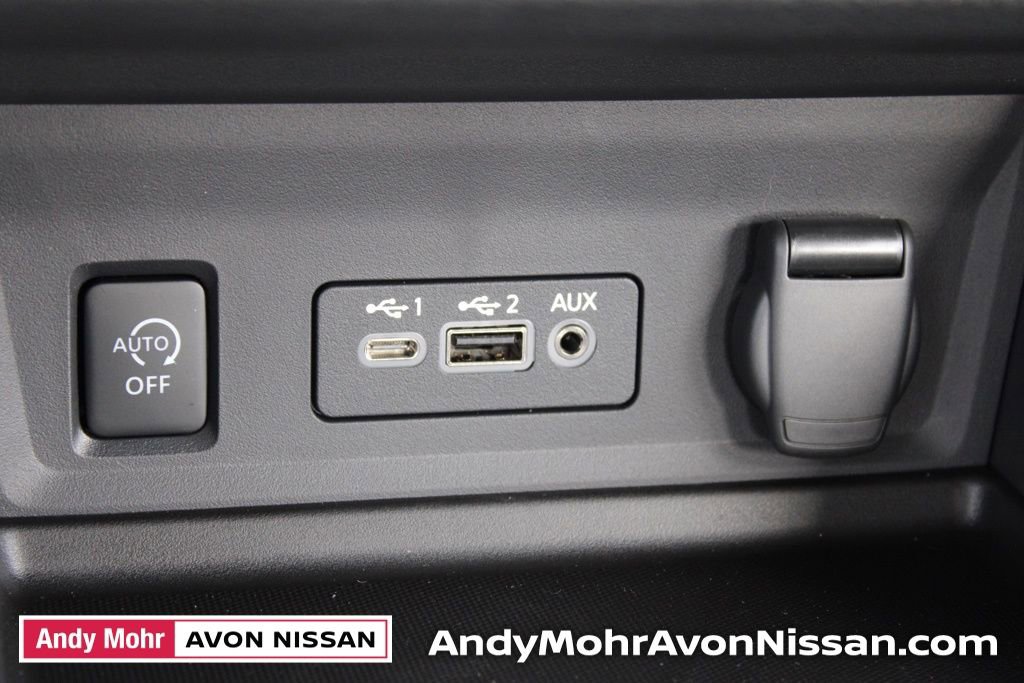 New 2025 Nissan Sentra SV image 24