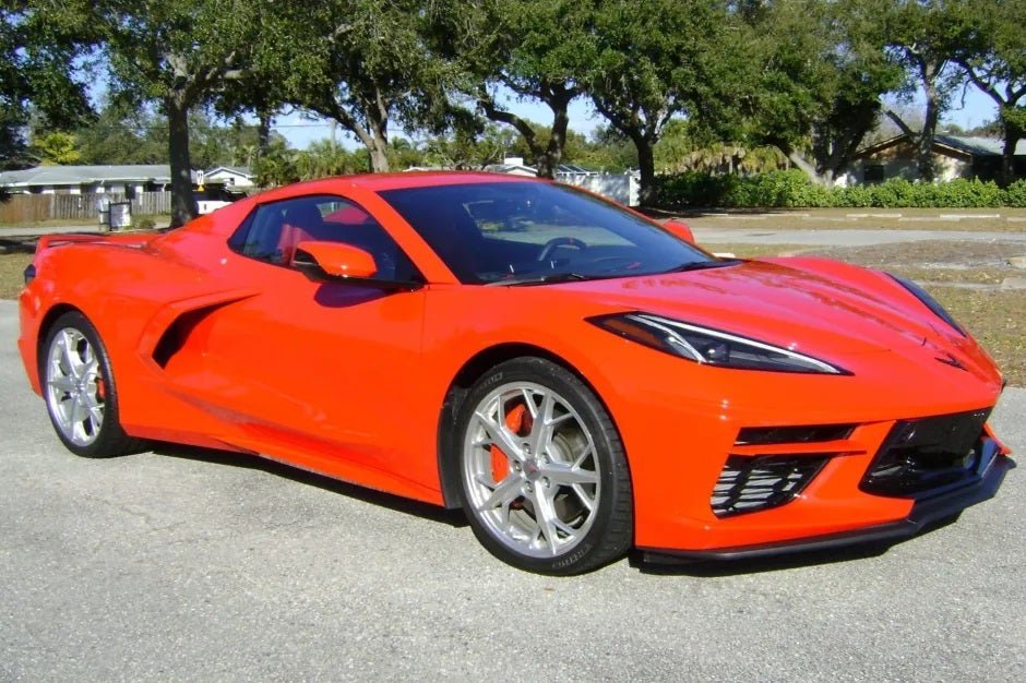 Used 2023 Chevrolet Corvette Stingray Preferred Conv w/ Z51 Performance Package RWD image 1