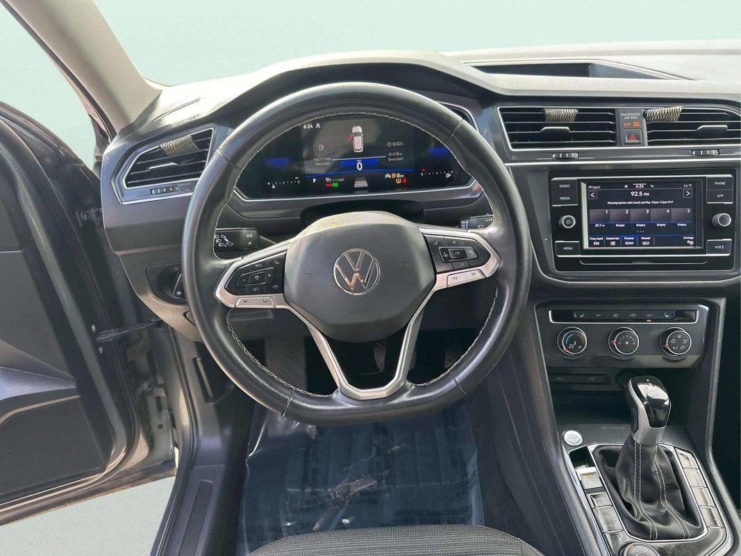 Used 2024 Volkswagen Tiguan S image 22