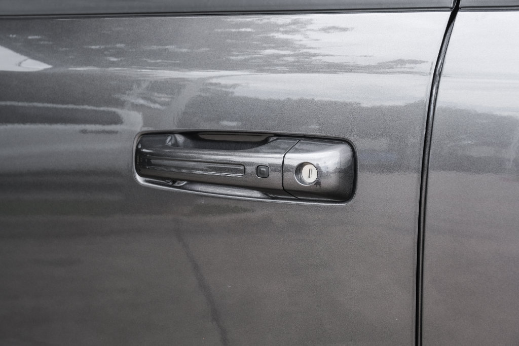 Used 2023 RAM 1500 Laramie AWD/4WD image 54