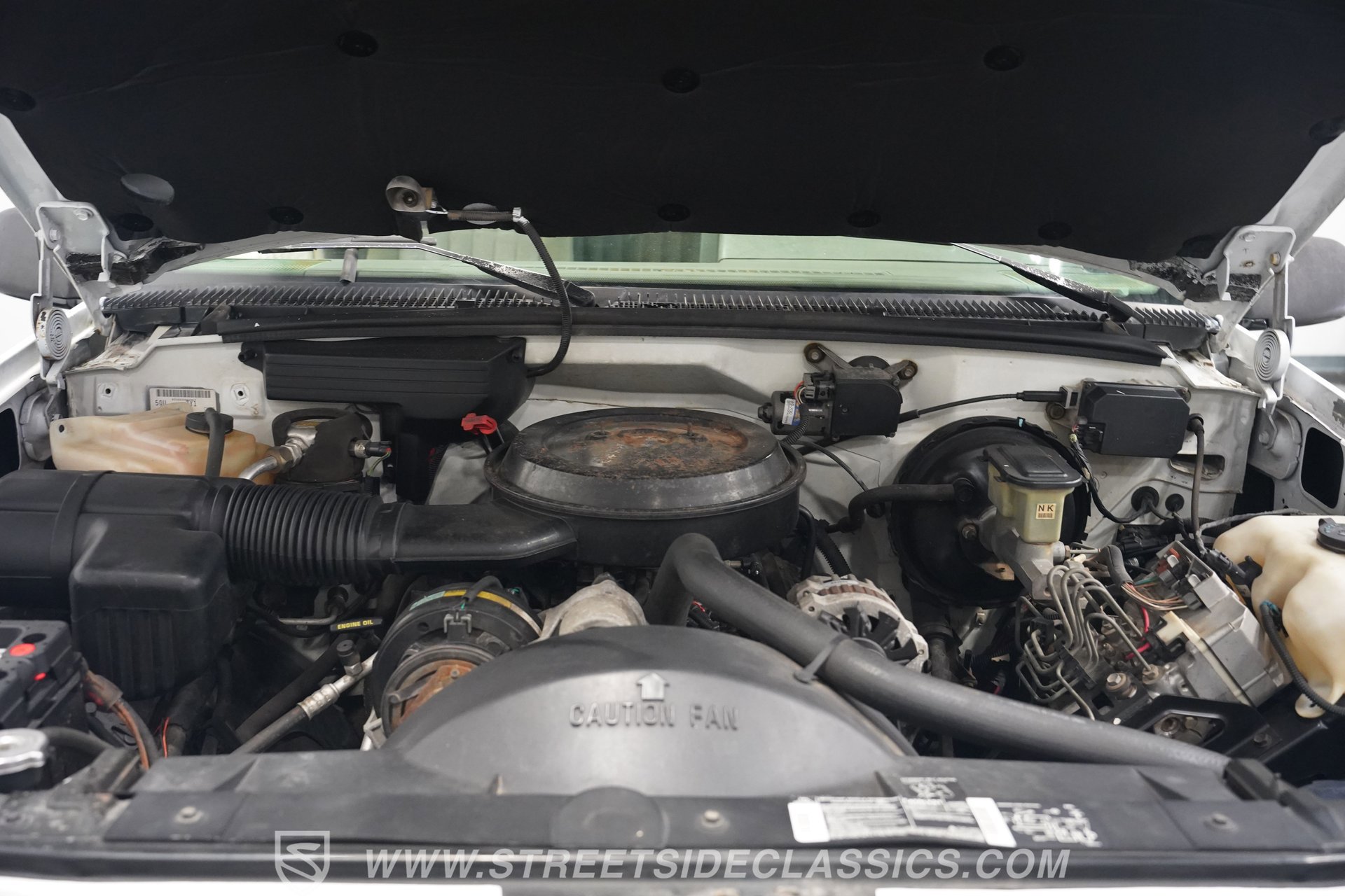 Used 1994 GMC Yukon 4WD 2-Door image 3